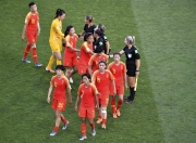 ac米兰中文官方网站-女足对决尽显激烈竞争，赛场激动人心的简单介绍